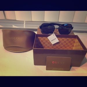 Gucci Sunglasses Unisex